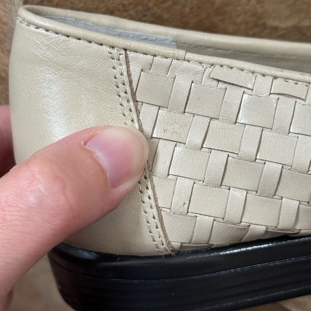 Trotters Liz Bone Beige Basket Woven Leather Loafers Casual Shoes Womens Size 8N - Picture 11 of 12